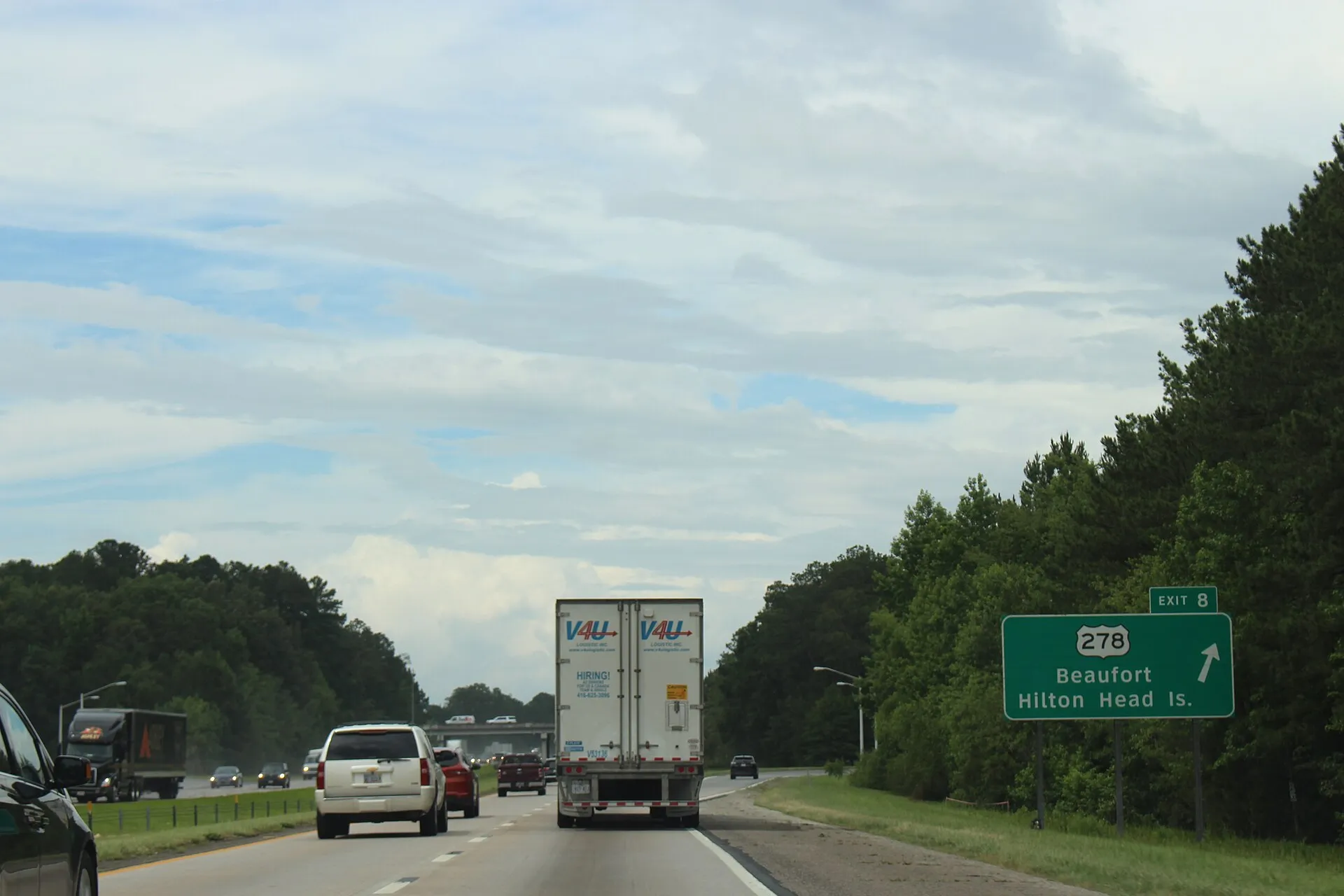 Northbound Interstate 95 at Exit 8 in Hardeeville, where U.S. 278 leads to Bluffton and Hilton Head Island.